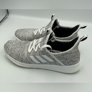 ADIDAS WOMENS 8.5 gray and black